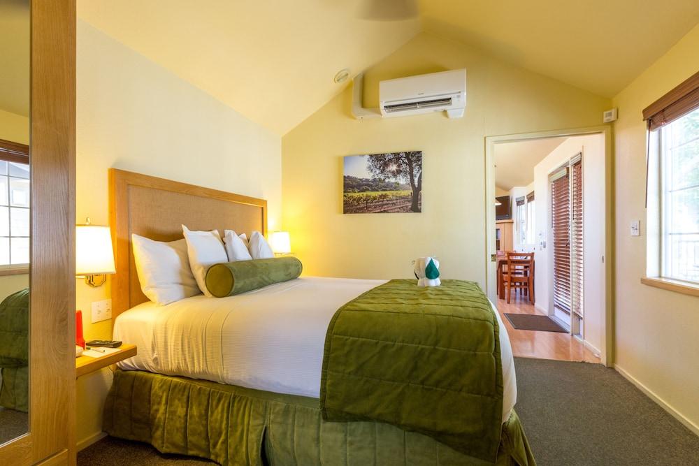 Riverpointe Napa Valley Resort Экстерьер фото