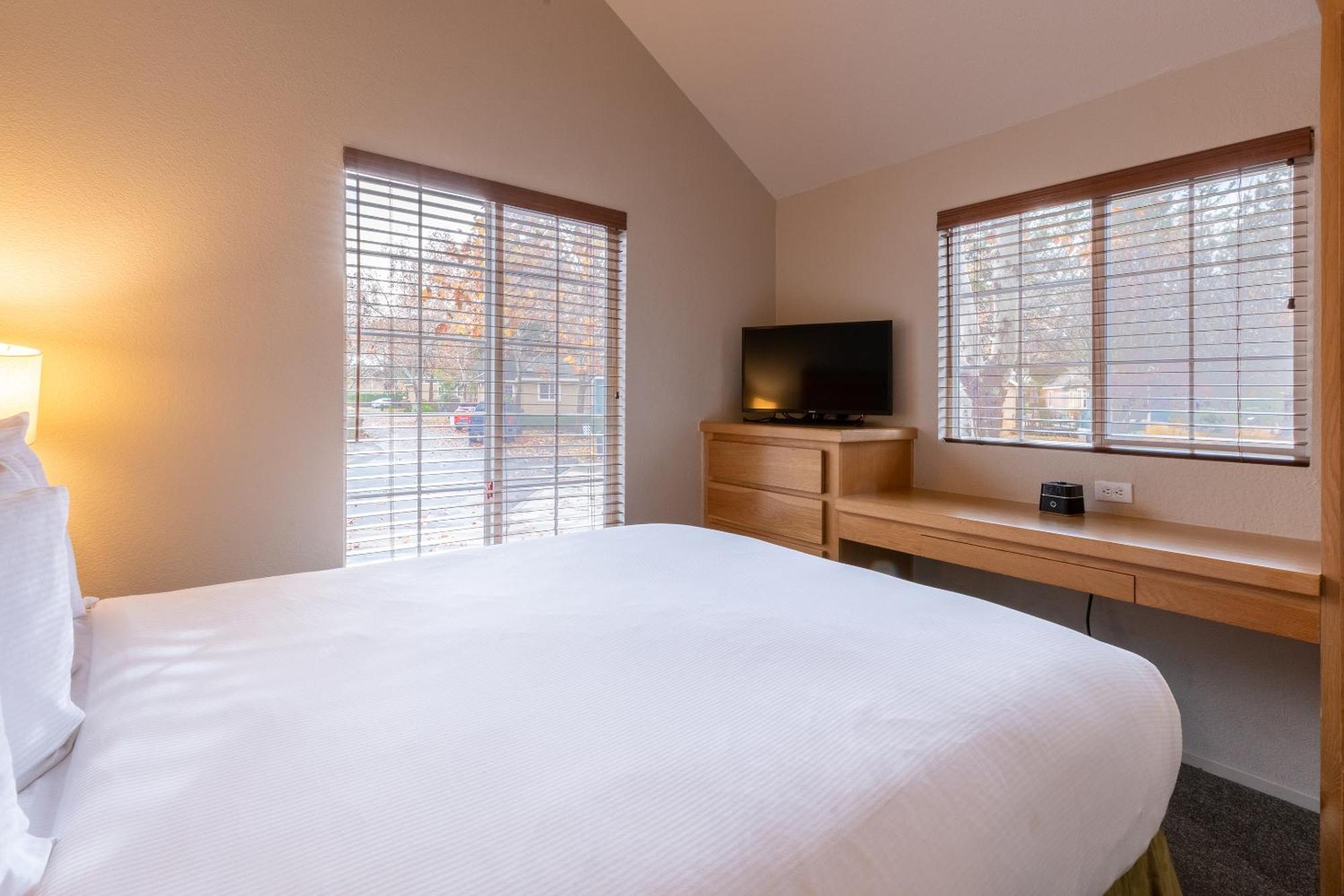 Riverpointe Napa Valley Resort Экстерьер фото