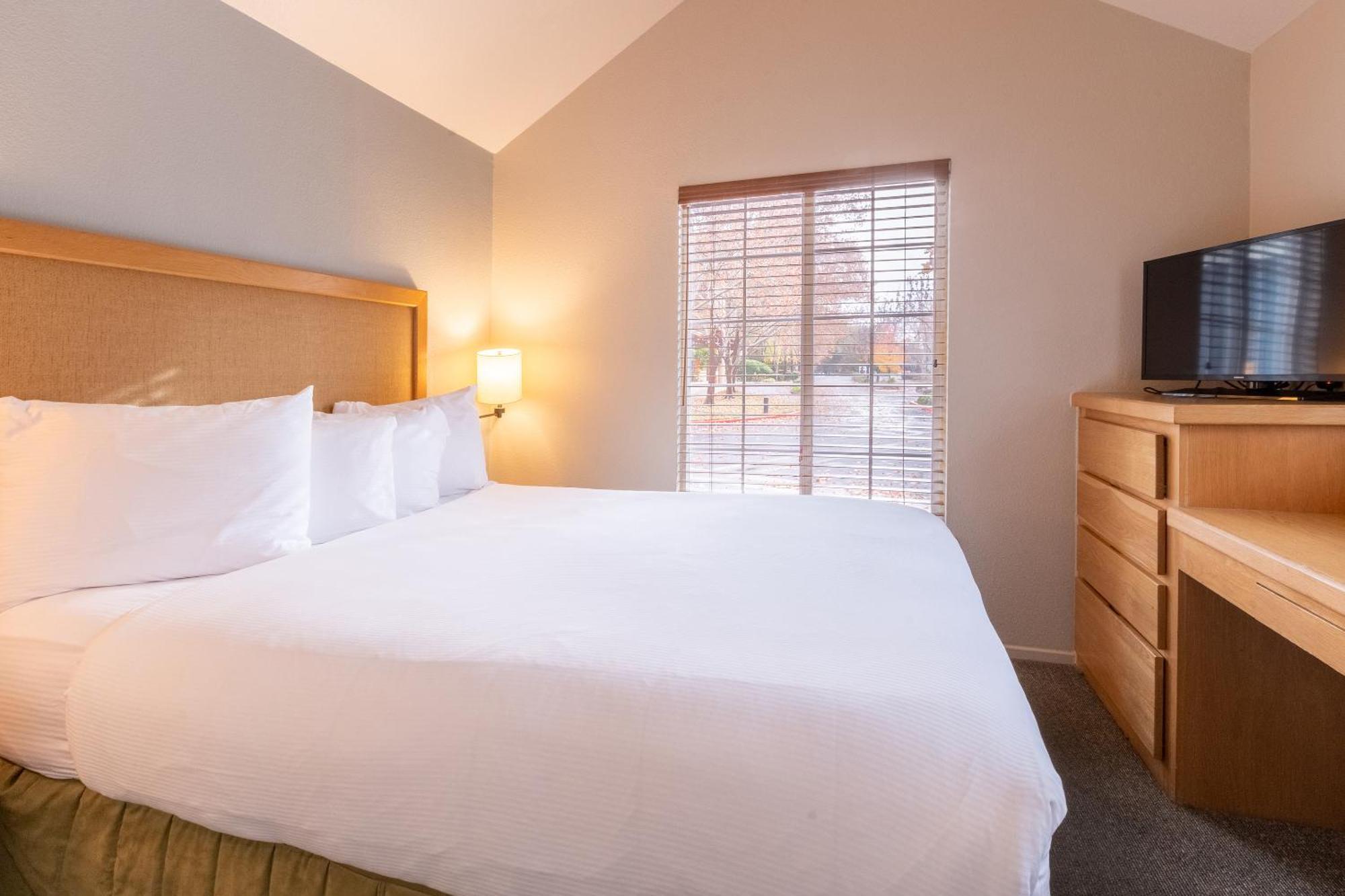 Riverpointe Napa Valley Resort Экстерьер фото