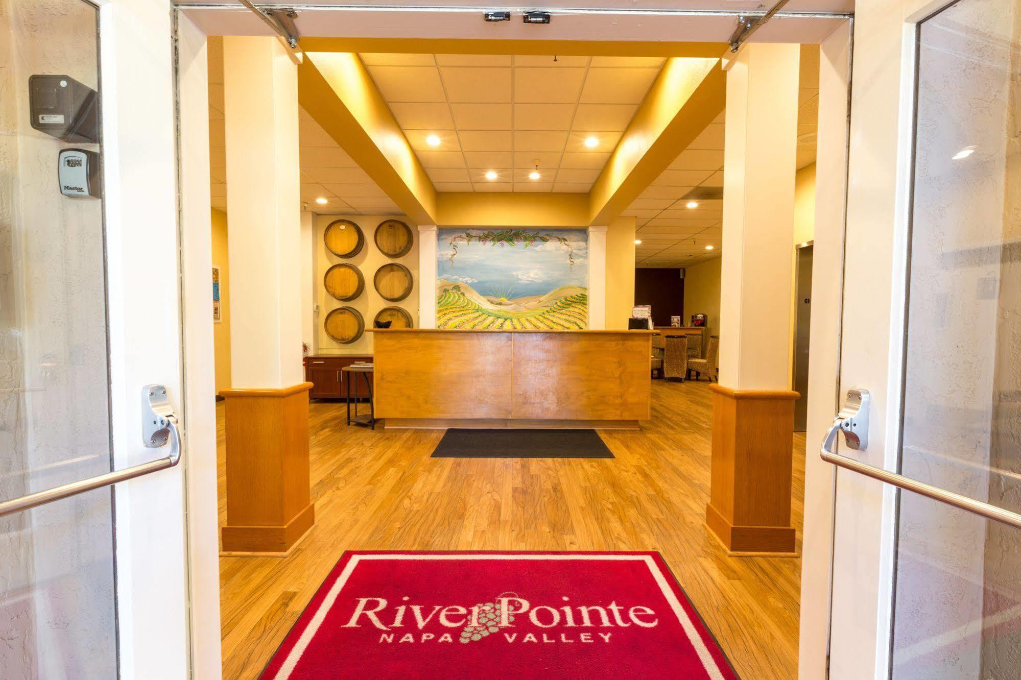 Riverpointe Napa Valley Resort Экстерьер фото